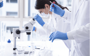 <p>&nbsp;</p>
<p style="text-align: justify; line-height: 1.75;"><span style="font-size: 18px;">作为全球护肤领域的先锋，我们不断创新与突破以先进的科研技术和生物学原理，帮助全球消费者拥有健康、美丽的肌肤。</span></p>